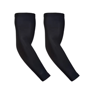 Mangas de compresión para hombre US SPORTS, fabricadas en Pakistán, con logo personalizado, para verano, levantamiento de pesas, alta calidad, 100% acrílico, UPF50+, venta al por mayor - Product Image 6