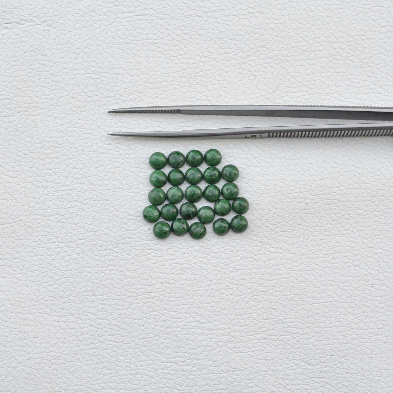 สีเขียว