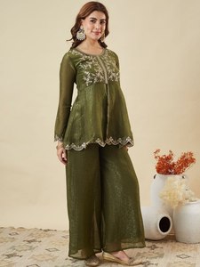 KURTI WITH PLAZZO & DUPATTO Product Details <b>Kurta</b> Fabric Crunchy <b>Silk</b> TOP LEBGTH 32 Plazzo Fabric - Product Image 2