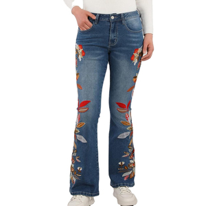 Jeans Acampanados de Talla Grande para Mujer, Cintura Media, Algodón Lavado a la Piedra, Bordado Floral, Estilo Bohemio, Cierre de Botones, Largo Completo - Product Image 3