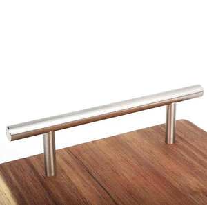 Bandeja de Madera de Alta Calidad con Asa de Acero, 100% Natural, para Servir Comida, Postres, en Casa o en Restaurantes, Hecha a Mano - Product Image 4
