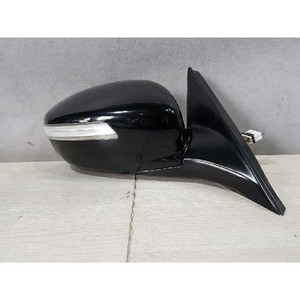 กระจกมองข้างด้านนอกขวา มือสอง ของแท้ รหัส 876203M060AF - Product Image 1