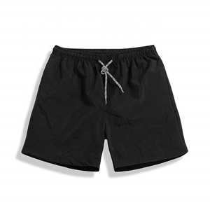 Shorts de sport décontractés en polyester respirant à taille élastique pour hommes, femmes et adultes – Idéal pour l'été – Vente en gros et personnalisation - Product Image 1