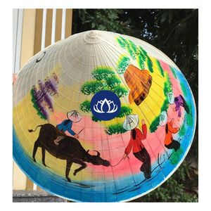 Sélection populaire : Feuille de palmier non traitée pour la scène et la présentation de cadeaux traditionnels - Product Image 1