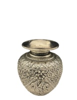 Pot de fleur en cuivre plaqué argent antique sculpté à la main pour décoration de la maison et cadeaux de retour de mariage