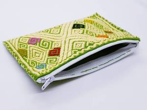 Monedero bordado a mano estilo bohemio con cremallera, artesanía textil y de tela. Información del producto: artesanía textil y de tela. - Product Image 3