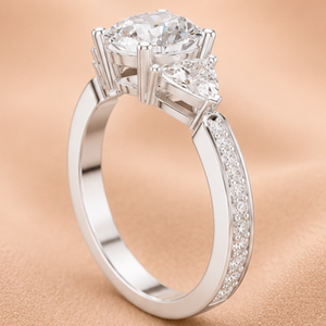 Anillo de Compromiso de Diamantes con Corte Trillón y Tres Piedras, Anillo de Promesa de Oro Blanco, Joyería Nupcial de Lujo para Mujer, Regalo - Product Image 3