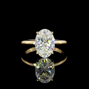 Bague de fiançailles classique personnalisée en moissanite ovale certifiée IGI 3 carats, solitaire en or jaune 14K, fabricant de bagues de mariée - Product Image 1