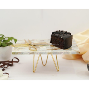 Plateau rond en incrustation de nacre avec conception complexe de mandala Plateau décoratif en bois fait à la main pour les maisons Boho Yoga Decor Gift - Product Image 4