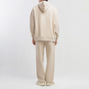 Conjunto Deportivo Informal para Hombre, Color Beige, con Capucha, Pantalones Largos y Sudadera con Logotipo Frontal, Corte Regular, 100% Algodón, para Invierno - Product Image 2