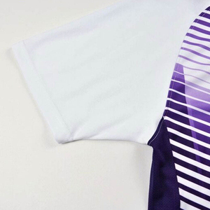 Ensemble de maillots et shorts de football à manches courtes en polyester à 100 %, style col en V, pour le sport, avec faible MOQ - Product Image 3