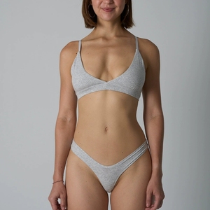 Conjunto de bikini sin costuras marrón para mujer con almohadillas fijas y control ligero, lencería de jersey - Product Image 3