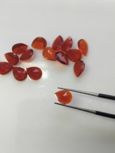 Opale de feu naturelle 9x7MM taille poire, pierre précieuse naturelle de qualité supérieure pour la fabrication de bijoux - Product Image 2