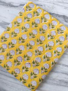 Tela de algodón estampada a mano de la India, tela de algodón suave con estampado a mano, proveedor mayorista de exportación, proveedor listo para pedidos al por mayor. - Product Image 6