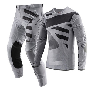 Ensemble de motocross respirant noir holographique pour hommes, maillot et pantalon MX, kit de course tout-terrain avec panneaux en maille arc-en-ciel, vente en gros OEM - Product Image 3