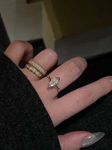 Bague de fiançailles et de mariage solitaire en diamant taille marquise certifiée IGI, plaquée or, VVS1, pour femme - Product Image 4
