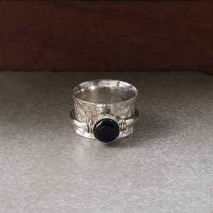 Bague tournante artisanale en obsidienne noire en forme de lune, en argent sterling 925, bague de méditation anti-stress, bijoux de mariage vintage bohème - Product Image 5