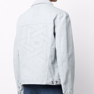Veste en jean dynamique pour hommes, finition usée, fournisseur en gros d'articles vestimentaires, veste en jean professionnelle pour hommes - Product Image 3