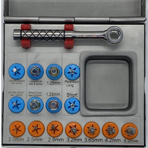 Kit professionnel de 16 pièces de fraises chirurgicales dentaires Surtechs en acier pour implants, instruments hexagonaux à cliquet/visseuse, à commande manuelle - Product Image 4