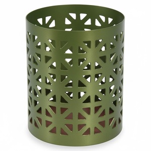 Elegante Portavelas Redondo de Metal Verde con Patrón Geométrico Recortado, Perfecto para Decoración de Hogar, Bodas, Eventos y Fiestas - Product Image 1