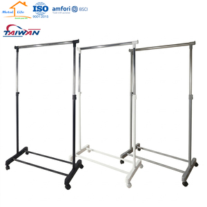 Perchero de Ropa Metálico Ajustable de un Solo Poste, Fabricado en Taiwán, Móvil con Ruedas - Product Image 6