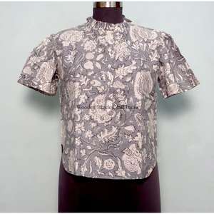 เสื้อคอเต่าพิมพ์ลายดอกไม้สไตล์เกาหลีวินเทจ - เสื้อผ้าลำลองสุดชิคสำหรับผู้หญิง ผ้าฝ้าย 100% เป็นมิตรกับสิ่งแวดล้อม ขายส่ง - Product Image 1