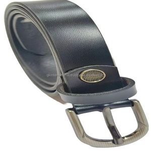 Cinturón informal de cuero genuino con acabado negro de lujo para hombres Cinturón de cuero de moda para hombres de alta calidad a precio al por mayor India - Product Image 3