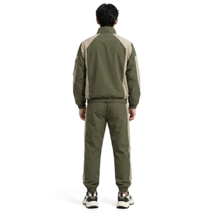 Survêtement d'été pour homme respirant, de qualité supérieure, avec capuche, offrant un confort supérieur, un look élégant et une grande durabilité - Product Image 2