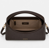 Sac à main minimaliste en cuir vegan, sac bandoulière avec poignée incurvée, petit sac à bandoulière structuré pour femmes