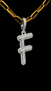 Precio bajo de fábrica Hip Hop joyería 925 Plata VVS Moissanite F letra Iced Out Diamond colgante personalizado - Product Image 2