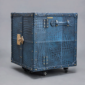 Mueble de bar de cuero hecho a mano con el mejor diseño, accesorios de lujo, botellero de alta calidad personalizado, precio asequible. - Product Image 2