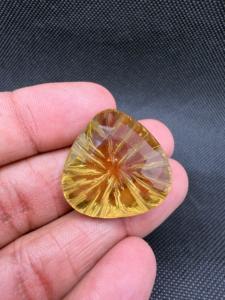 Natural Lemon Quartz <b>Honey</b> Yellow Big Size Trillion Cut Carving 62.50Carats Loose Gemstone Color Play for Beautiful Pendant - Product Image 2
