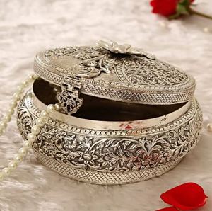 กล่องใส่เครื่องประดับทองเหลืองสุดหรู กล่องโลหะสำหรับเก็บเครื่องประดับทองเหลืองอย่างมีระดับ - Product Image 5