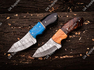 Cuchillo de caza/camping UA Supplies de acero de Damasco forjado a mano, hoja fija de 5 pulgadas con punta caída, afilado como una navaja, mango de madera de olivo y epoxi. - Product Image 5