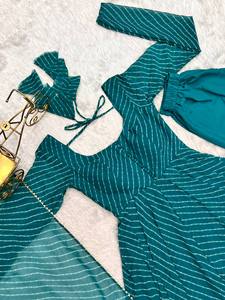 ชุดอานาร์กาลีผ้าจอร์เจตต์พิมพ์ลายลาฮีเรีย แบรนด์ Pure Fox พร้อมผ้าคลุมไหล่ สำหรับงานปาร์ตี้ พร้อมสวมใส่ - Product Image 5