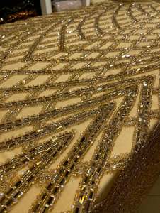 Tissu de dentelle perlée de style africain de haute qualité avec broderie de paillettes sur tulle doux pour robes de mariée et robes de soirée - Product Image 3