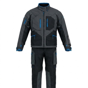 Combinaison de moto de haute qualité pour les pilotes professionnels, conçue pour la course moto professionnelle et l'usage quotidien. - Product Image 1