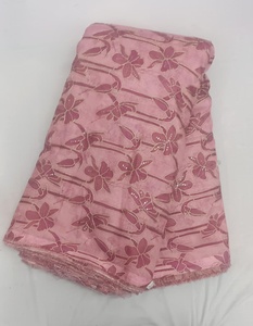 Tissu en lin pur de qualité supérieure, imprimé numérique floral, doux et respirant, pour robes d'été, saris et kurtis – Vente en gros - Product Image 4
