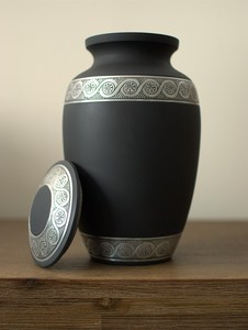 โกศโลหะที่ดีที่สุดในอินเดีย ความทรงจำและความเคารพ - Product Image 4