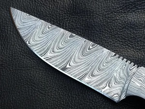 Custom Handmade Damascus Steel Clip Point 3mm Non-Adjustable Horn Handle Leather Sheath DIY Grade OEM Available Camping <b>Knife</b> - Product Image 2