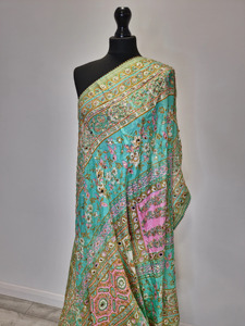 Charming Handmade Customizable Fabric European American Stylish Lightweight Breathable Party Wear Scarf for Women - Product Image 5