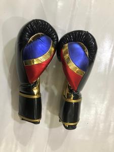Guantes de Boxeo para Gimnasios, Escuelas y Clubes, Personalizados, de Cuero Vacuno, para Sparring, Entrenamiento y Golpeo, Venta al Por Mayor - Product Image 6