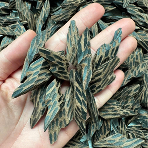 Muestra - Juego de Quemadores de Incienso de Agarwood Mejorados con Alto Contenido de Resina y Características Ecológicas de Agarwood de Vietnam - Product Image 2