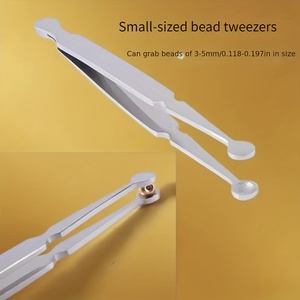 Pince de pose de bijoux en acier chirurgical pour un placement précis des bijoux – Outil de piercing pour le nez, les lèvres, les oreilles et le nombril - Product Image 4