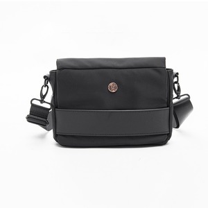 Petit sac à bandoulière noir en sergé, sac simple à une épaule, sac d'affaires portable et polyvalent, sac imperméable - Product Image 1