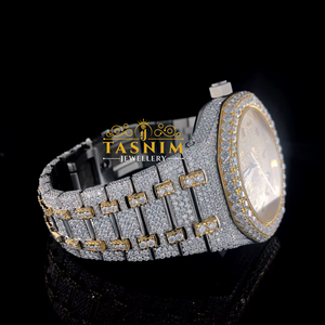 Reloj de Hombre de Cuarzo con Cristal de Moissanita VVS Completamente Incrustado, Estilo Deportivo y de Negocios, de Acero Inoxidable, en Oro Blanco/Amarillo, con Números Arábigos - Product Image 3