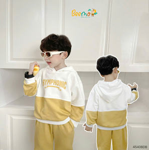 ชุดเสื้อผ้าเด็กผู้ชายคุณภาพสูงสำหรับฤดูหนาว ชุดวอร์มเด็กผู้ชาย เสื้อฮู้ด กางเกงขายาว น่ารัก ทันสมัย เหมาะสำหรับฤดูใบไม้ผลิและฤดูใบไม้ร่วง - Product Image 1