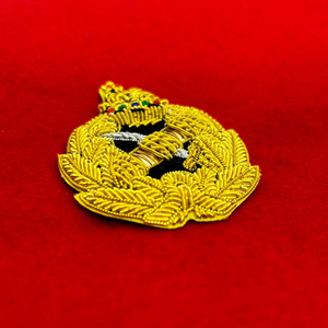 Badges sur mesure de haute qualité avec épingle de sûreté, nouveau design, badges en fil de soie de luxe, style premium, badges GNG IMPEX - Product Image 4