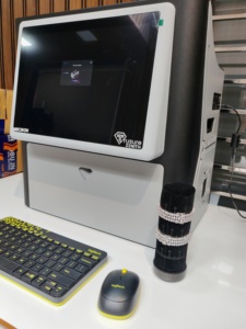 The Trusure Zenith machines offers advanced detection of CVD, HPHT, RFT <b>diamonds</b>, and <b>simulants</b> like CZ - Product Image 3