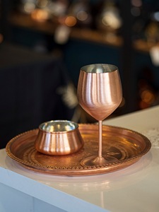 Gobelet à vin en cuivre martelé ILAHI, écologique, portable, avec couvercles modernes, emballage en boîte blanche, pour la maison et les fêtes à l'hôtel - Product Image 1